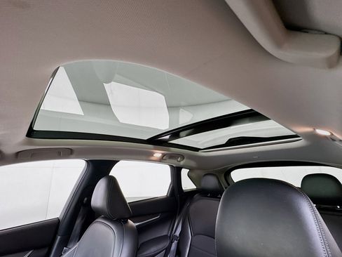 Used 2022 INFINITI QX50 Luxe image 4