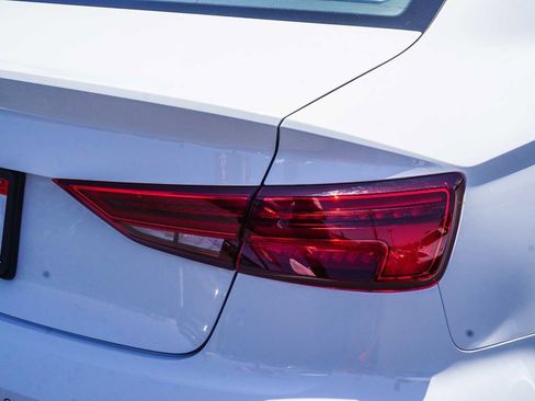 Used 2018 Audi A3 2.0T Premium Plus w/ Premium Plus Package FWD image 7