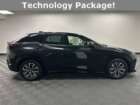 Certified 2023 Lexus RZ 450e Premium image 4