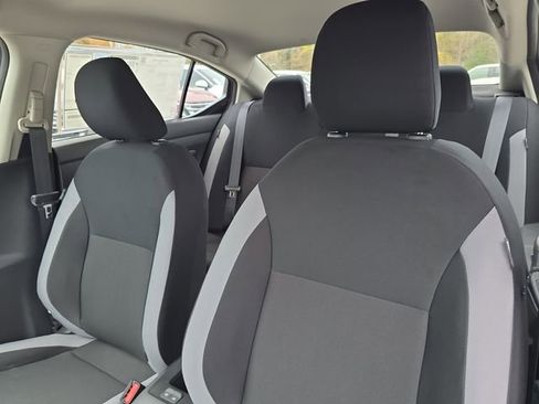 Used 2025 Nissan Versa S w/ Trunk Package FWD image 23