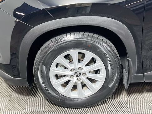 Certified 2024 Toyota Grand Highlander AWD image 28