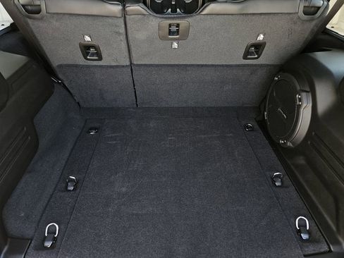 New 2026 Jeep Wrangler Unlimited Sahara AWD/4WD image 24