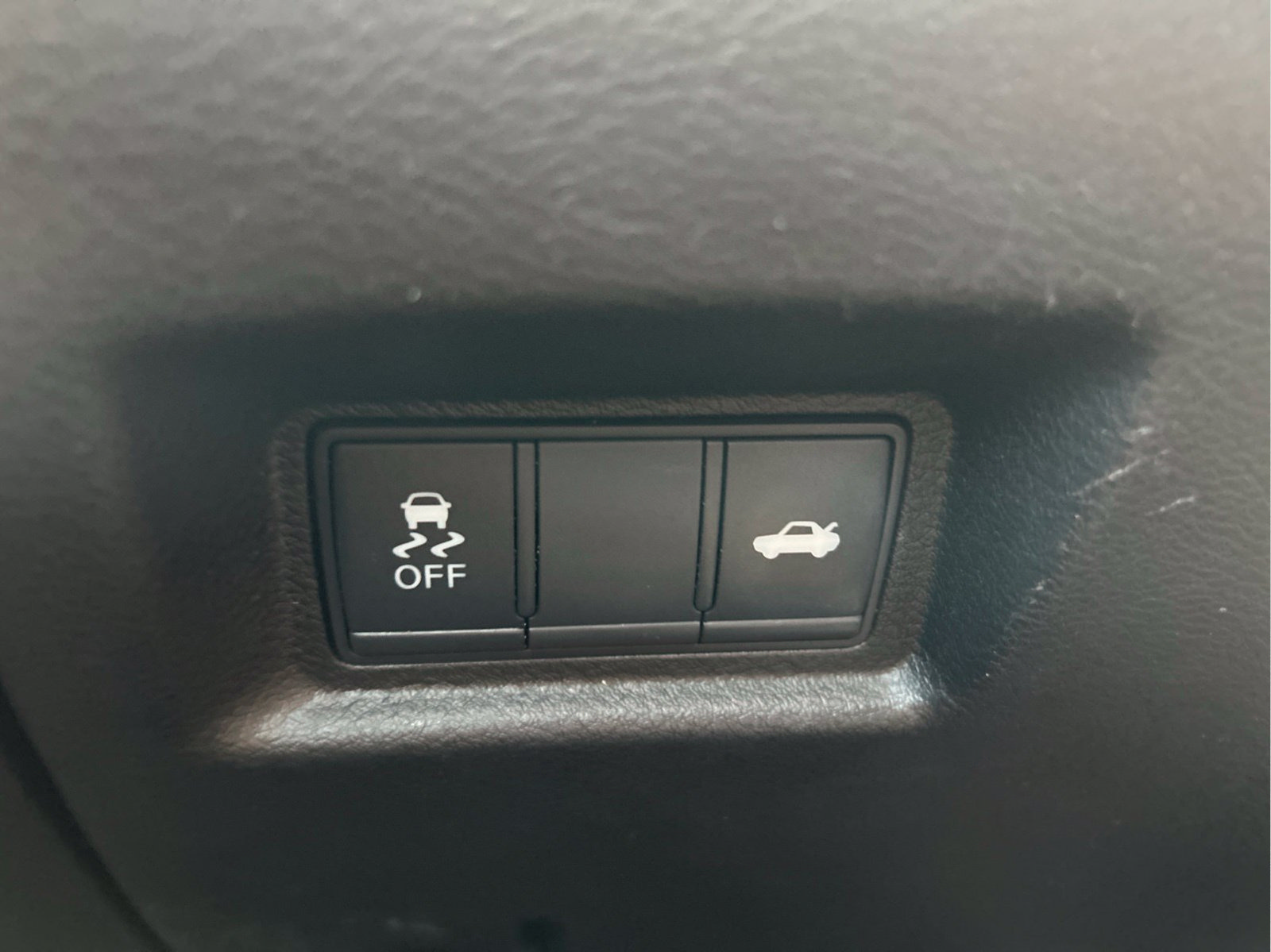 Used 2019 INFINITI Q50 Luxe RWD image 25