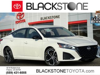 Used 2023 Nissan Altima 2.5 SR image 1