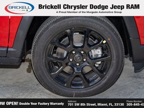 New 2026 Jeep Compass Latitude image 39