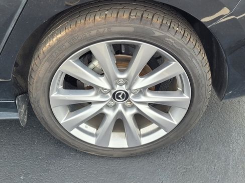 Used 2023 MAZDA MAZDA3 s FWD image 10