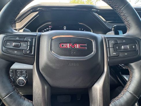 Used 2024 GMC Sierra 1500 AT4 w/ Technology Package AWD/4WD image 16