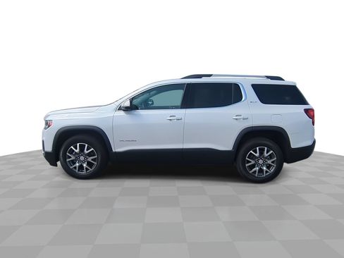 Certified 2023 GMC Acadia SLT w/ Technology Package FWD image 5