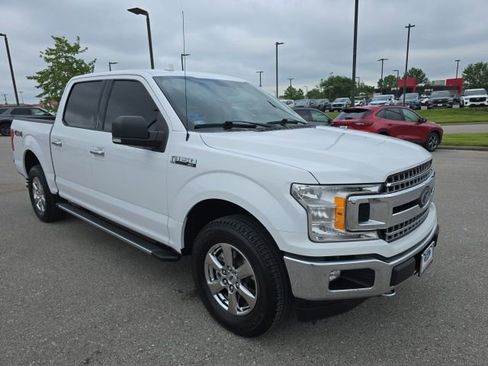 Used 2018 Ford F150 XLT w/ Equipment Group 302A Luxury AWD/4WD image 7