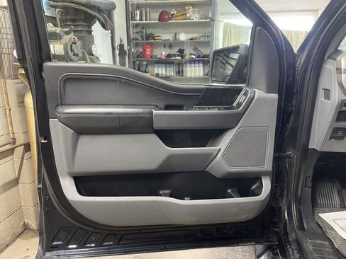 Used 2021 Ford F150 XLT w/ Equipment Group 302A High image 12