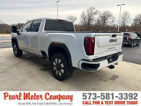 Certified 2024 GMC Sierra 2500 Denali w/ Denali Reserve Package image 7
