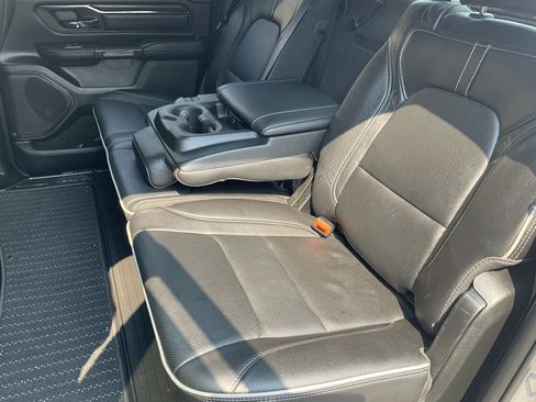 Used 2022 RAM 1500 Limited w/ Body-Colour Bumper Group AWD/4WD image 37