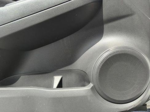 Certified 2023 Nissan Kicks SV FWD image 27