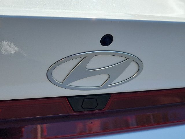Used 2024 Hyundai Elantra SEL FWD image 28