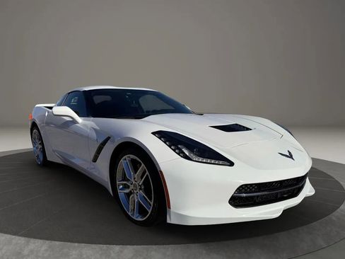 Used 2015 Chevrolet Corvette Stingray Coupe w/ 2LT Preferred Equipment Group image 4