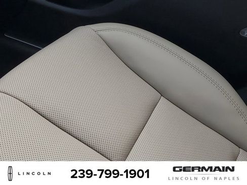 New 2026 Lincoln Corsair Grand Touring image 27