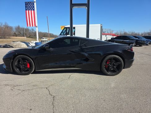 Used 2021 Chevrolet Corvette Stingray Coupe w/ Battery Protection Package image 10