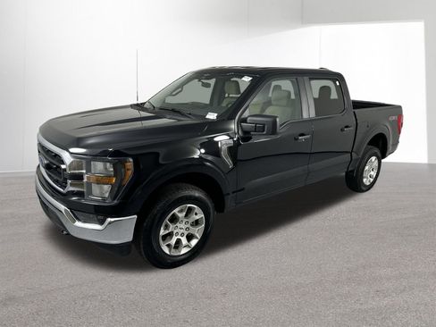 Used 2023 Ford F150 XLT AWD/4WD image 2