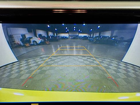 Used 2019 Chevrolet Sonic LT image 18