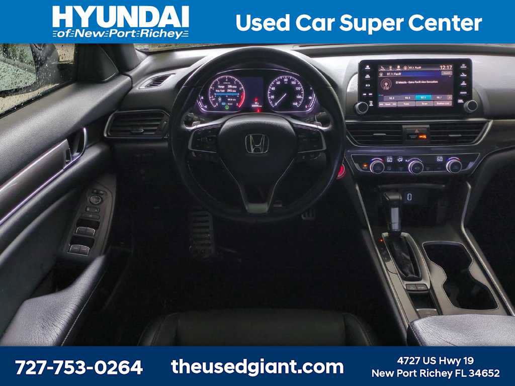 Used 2018 Honda Accord Sport image 15