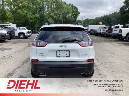 Used 2022 Jeep Cherokee Latitude Lux w/ Sun & Sound Group AWD/4WD image 6
