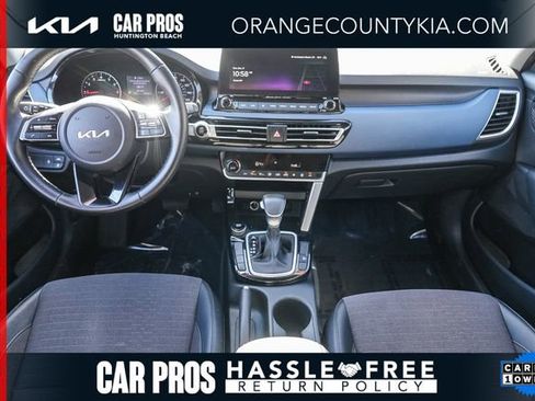 Certified 2023 Kia Seltos S w/ Navigation Package image 13