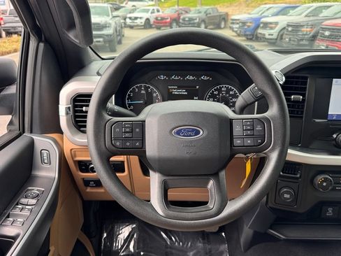 Used 2023 Ford F150 XLT RWD image 21