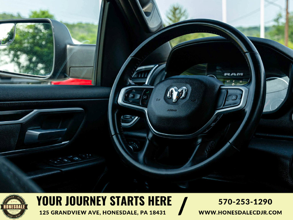 Used 2021 RAM 1500 4x4 Quad Cab image 24