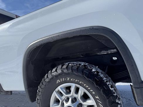 Used 2023 Chevrolet Silverado 2500 LT w/ Fleet Comfort Package AWD/4WD image 23