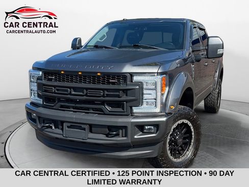 Used 2018 Ford F250 Lariat w/ Lariat Ultimate Package image 1