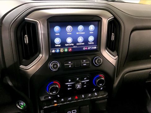 Used 2021 Chevrolet Silverado 1500 LT Trail Boss w/ Convenience Package II image 7