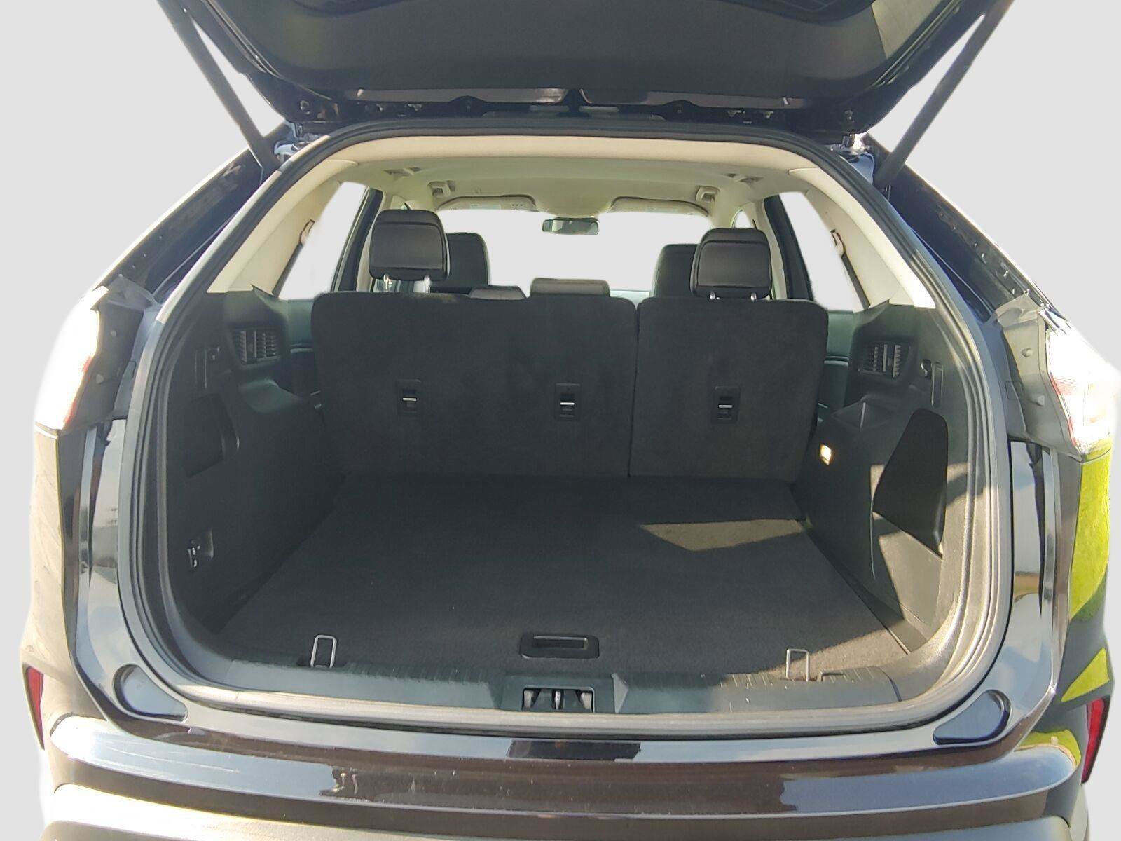 Used 2023 Ford Edge SEL w/ Convenience Package AWD/4WD image 8