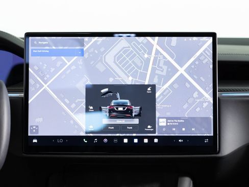 Used 2023 Tesla Model X AWD/4WD image 36