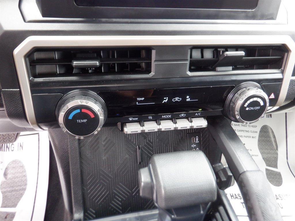 Used 2024 Toyota Tacoma SR RWD image 13
