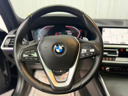 Used 2021 BMW 330i xDrive Sedan w/ Premium Package AWD/4WD image 32
