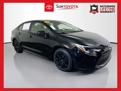Used 2025 Toyota Corolla LE