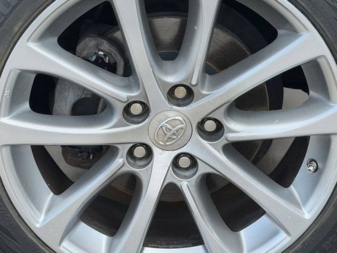 Used 2015 Toyota Avalon XLE Touring FWD image 30
