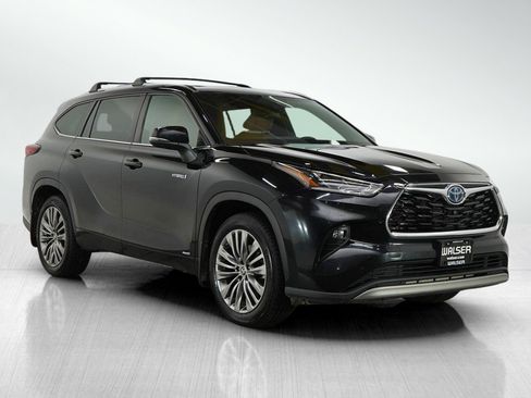 Used 2021 Toyota Highlander Platinum image 8