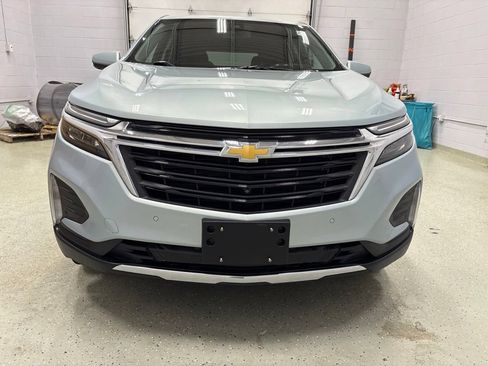 Used 2022 Chevrolet Equinox LT FWD image 9