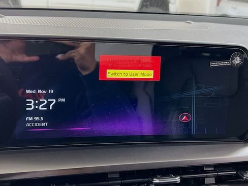 New 2025 Kia Telluride S image 15