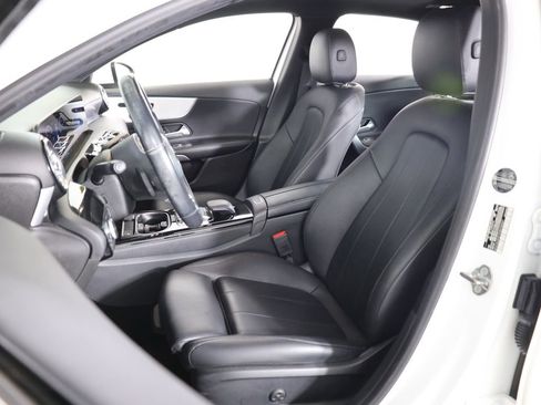 Certified 2019 Mercedes-Benz A 220 4MATIC image 29
