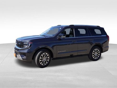 Used 2025 Ford Expedition Platinum AWD/4WD image 10