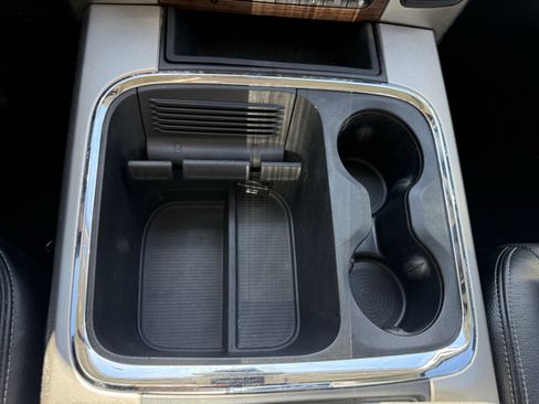 Used 2018 RAM 2500 Laramie w/ Protection Group image 29