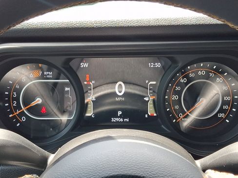 Used 2024 Jeep Wrangler Unlimited Sport AWD/4WD image 21