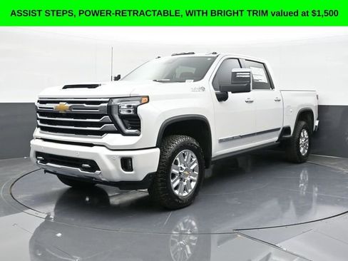 New 2025 Chevrolet Silverado 2500 High Country w/ High Country Premium Package AWD/4WD image 4
