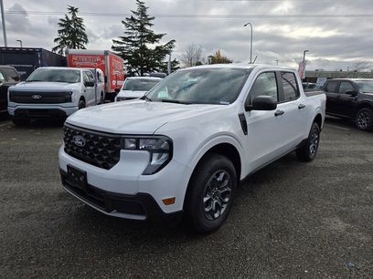 New 2025 Ford Maverick XLT w/ Equipment Group 301A