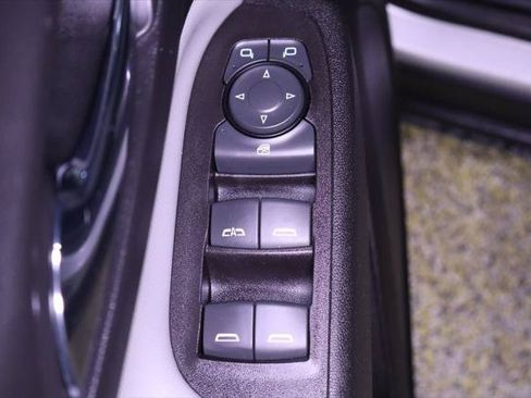 Used 2019 Chevrolet Equinox Premier AWD/4WD image 36