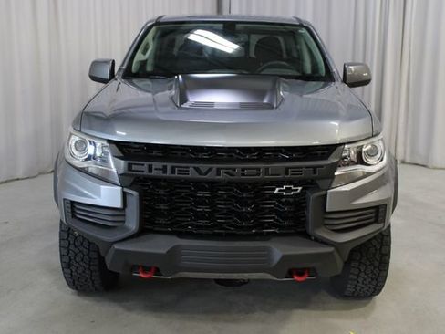 Used 2022 Chevrolet Colorado ZR2 w/ ZR2 Dusk Special Edition AWD/4WD image 27