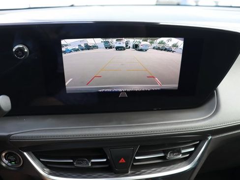 Used 2025 Buick Encore GX Preferred FWD image 22