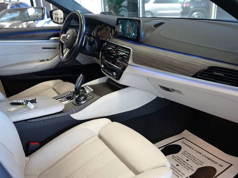Used 2017 BMW 540i xDrive AWD/4WD image 53